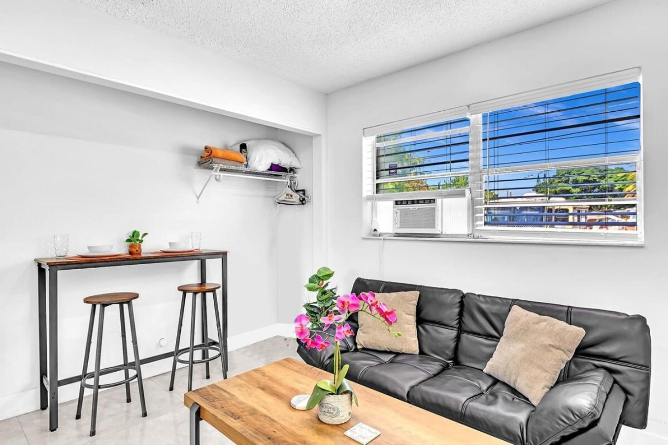 New 2 Bed Studio Close To Beach & Casino Ha04 Hollywood Exterior photo